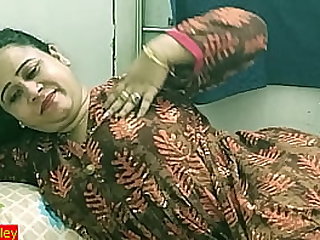 Desi sex-mad aunty having lovemaking with son Theatre troupe !!! Indian thorough hot lovemaking